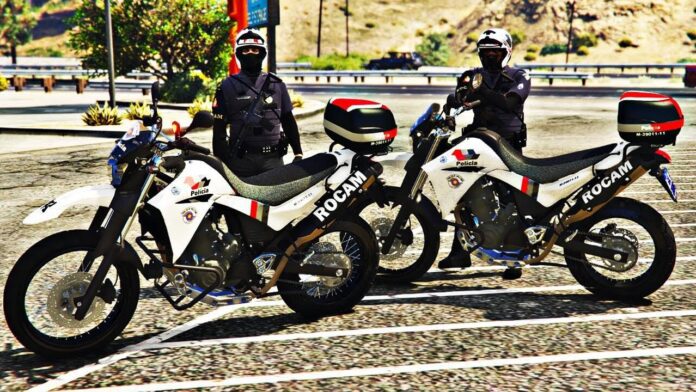 Police Bike Stunt Race